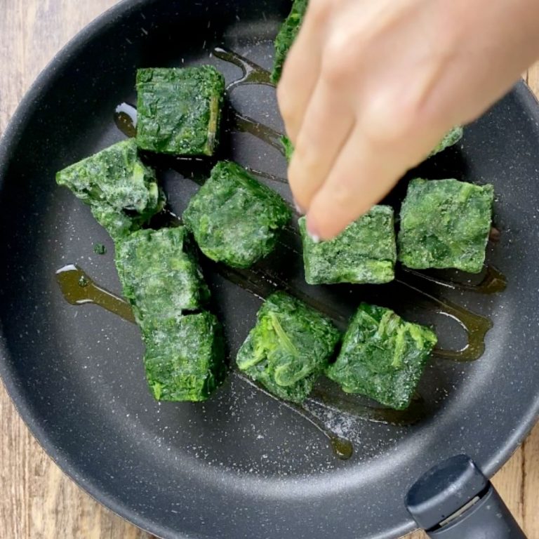 Triangoli di lasagne ricotta e spinaci step1