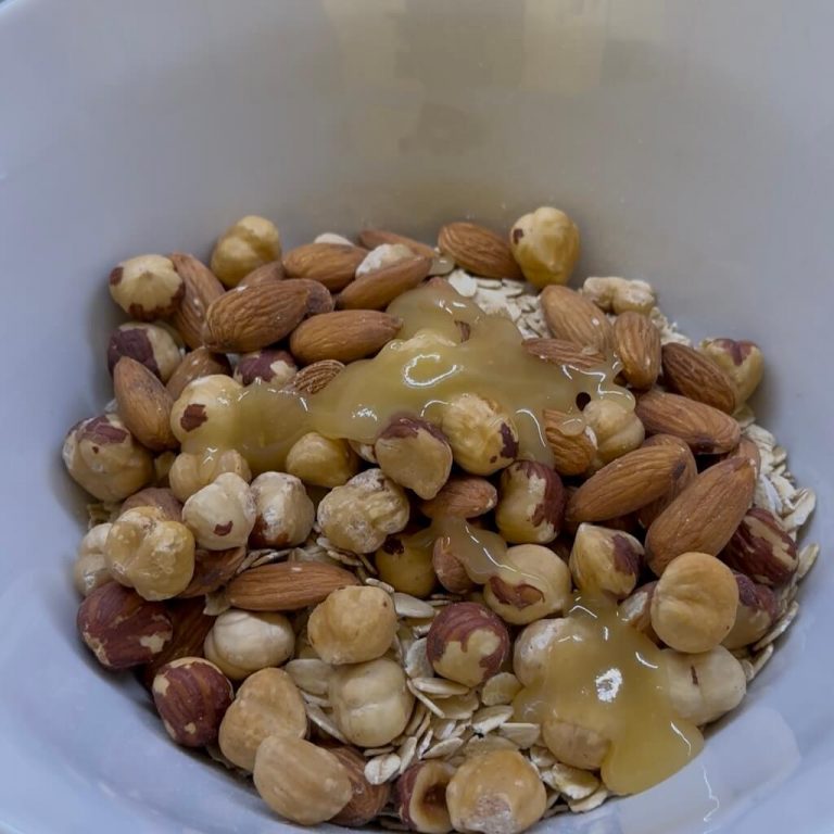 Granola in friggitrice ad aria step2