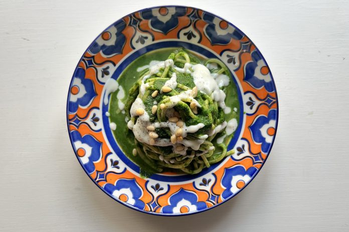 Spaghetti spinaci e stracchino