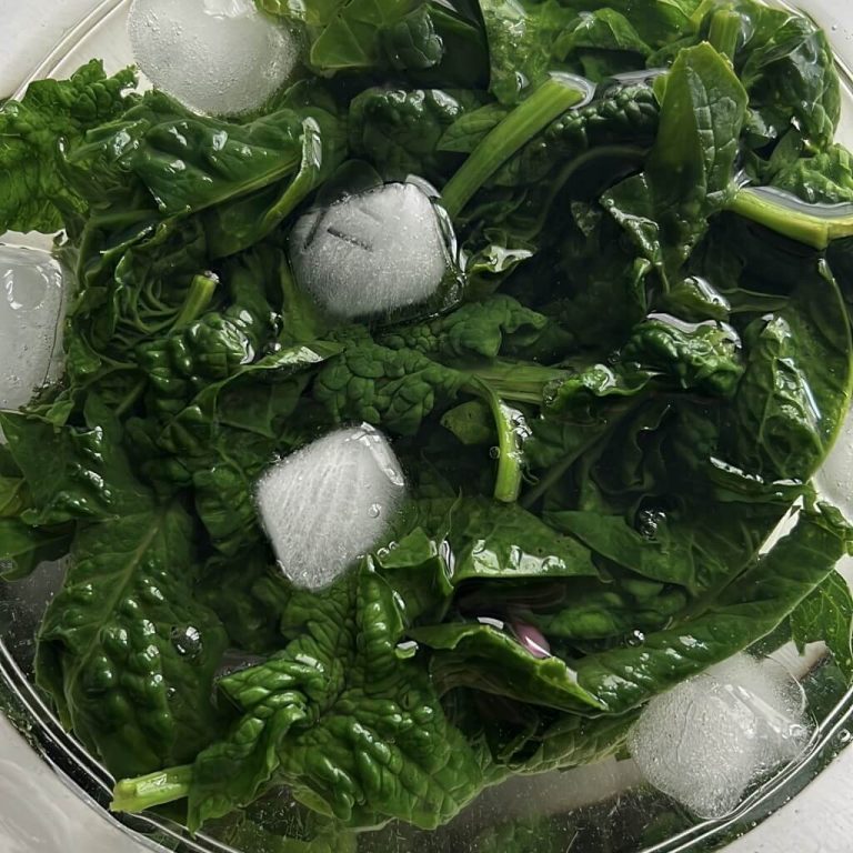 Spaghetti spinaci e stracchino step1