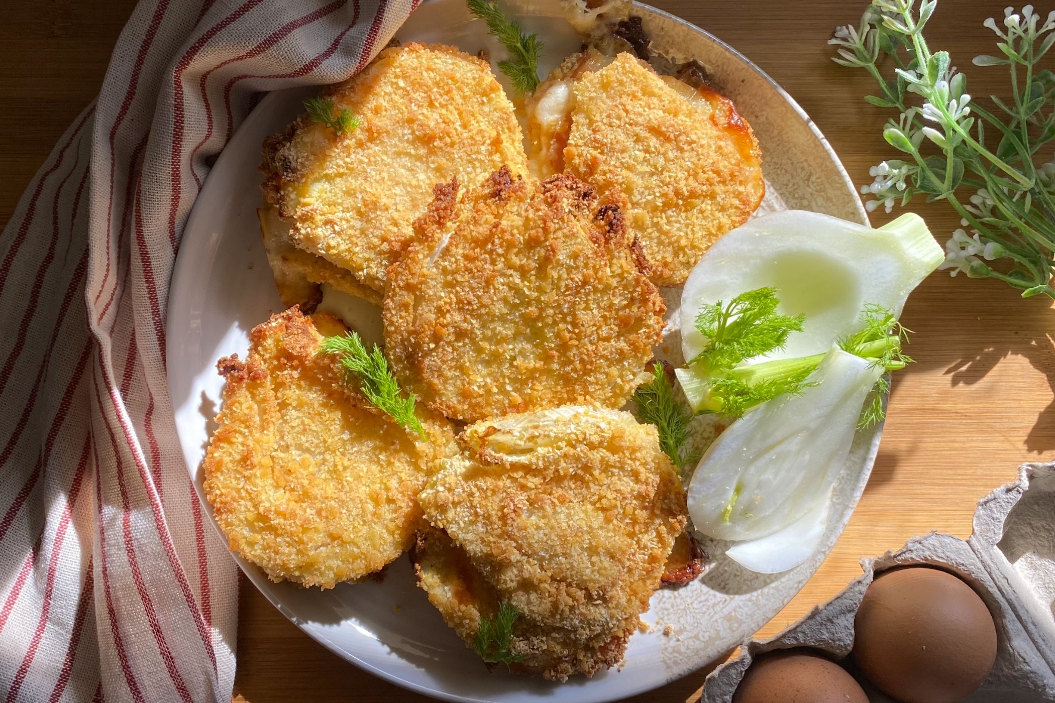 Cordon bleu di finocchi al forno: croccanti fuori e filanti dentro