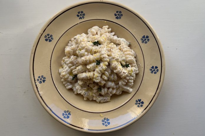 Pasta ricotta e limone