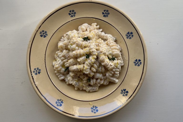 Pasta ricotta e limone