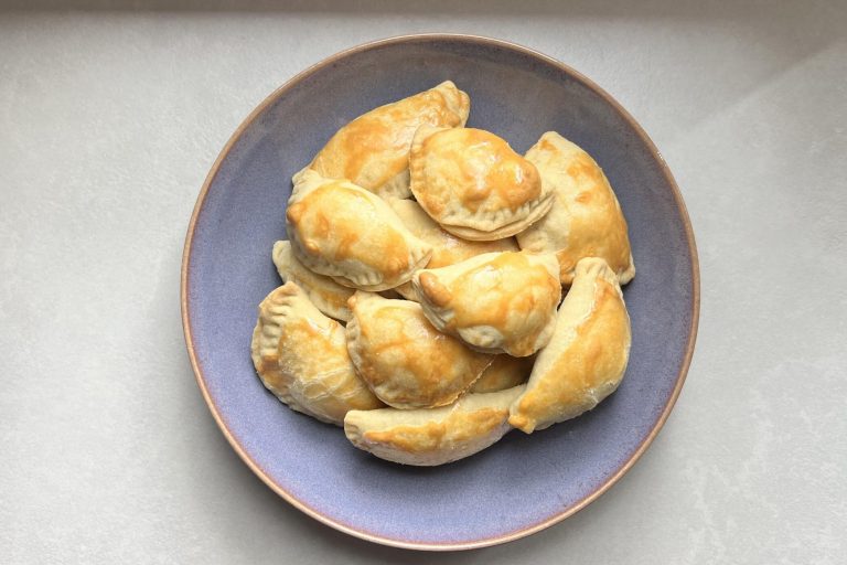 Panzerotti alla ricotta salati, l’antipasto goloso e senza lievitazione