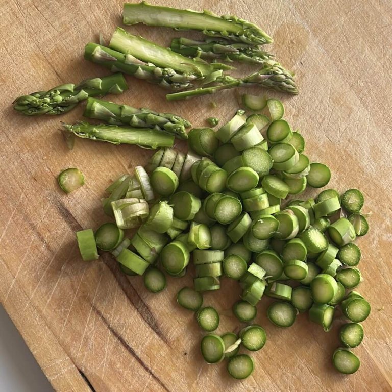 Pasta crema di asparagi e salsiccia step2