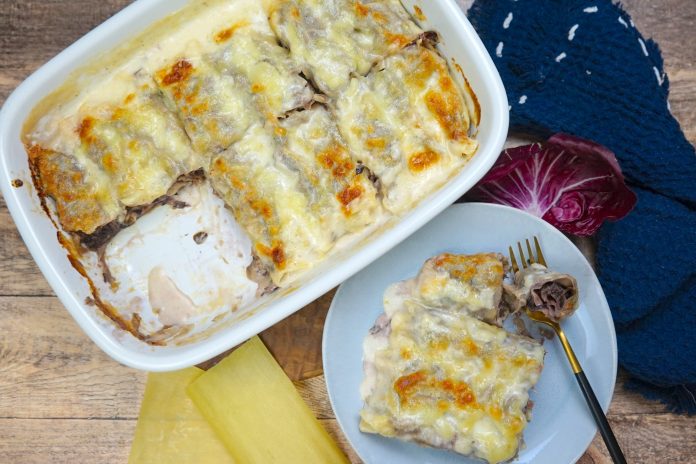Cannelloni arrotolati radicchio e speck