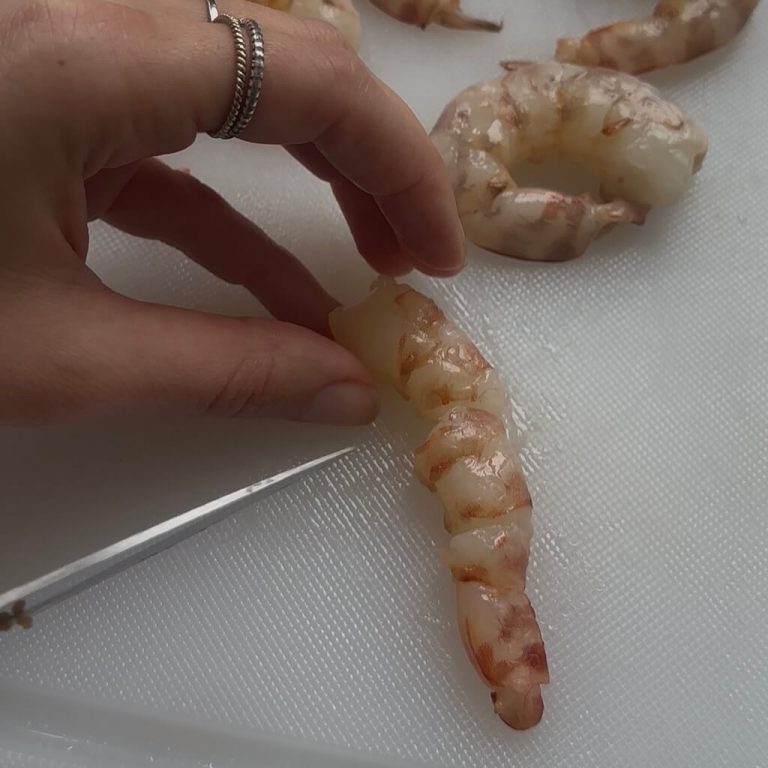 Finte tagliatelle di zucchine con gamberi step5