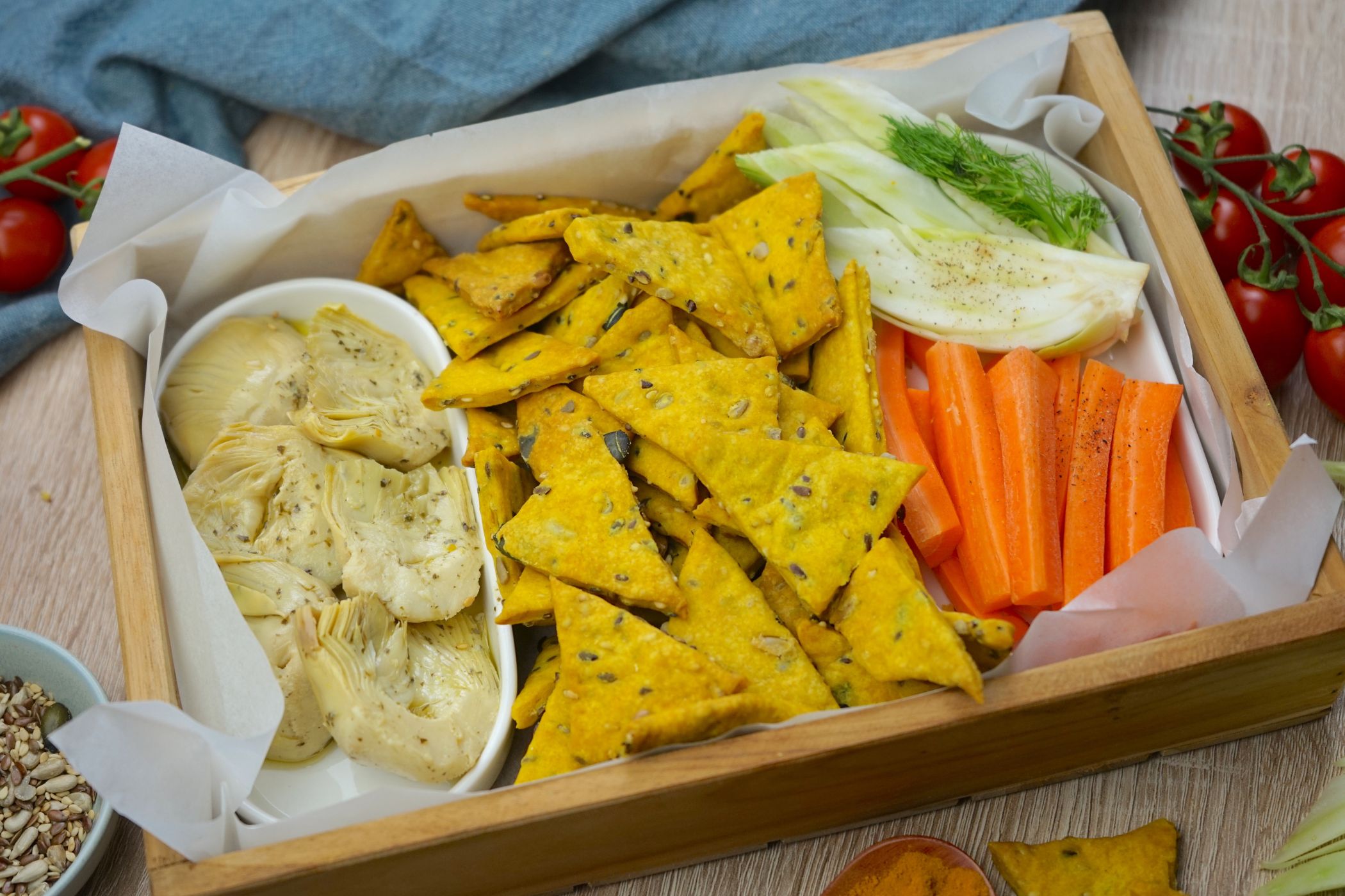 Crackers ai semi e curcuma: la preparazione con olio extra vergine di ...