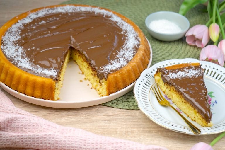 Crostata morbida cocco e nutella: facile e veloce, fa un figurone!