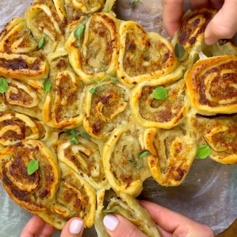 Torta di rose salata salsiccia e stracchino step6