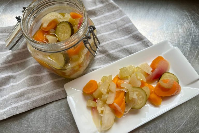Giardiniera fatta in casa, talmente facile che smetterai di comprarla!