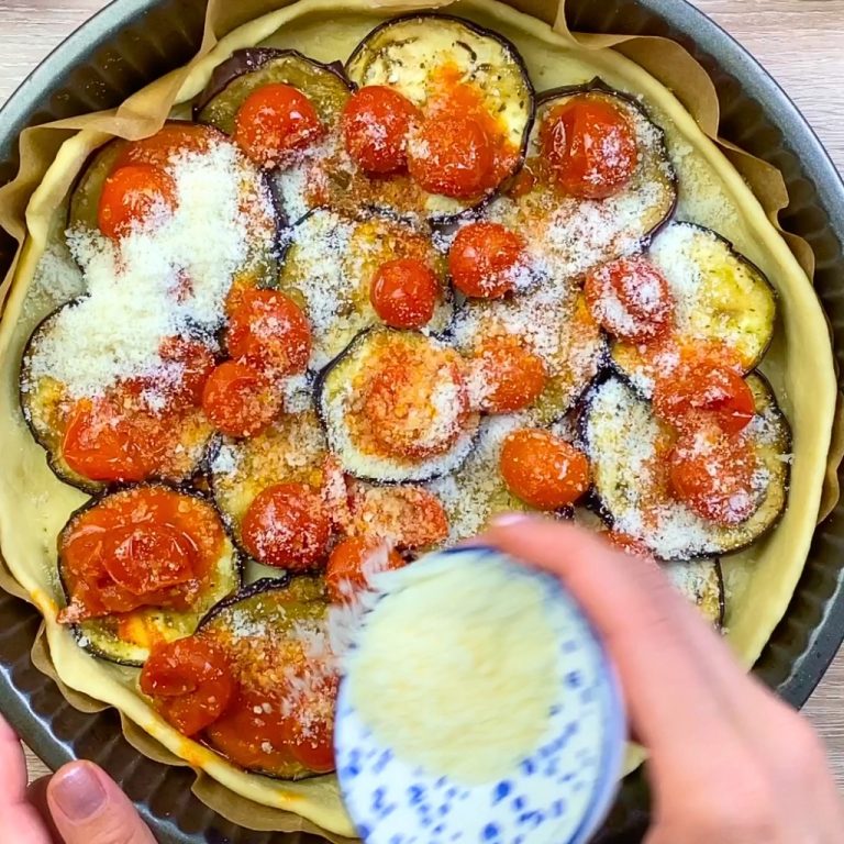 Crostata salata alla parmigiana Colavita step5