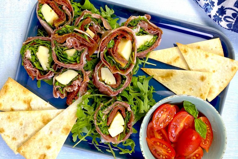 Rotolini di prosciutto crudo: l’antipasto facile, veloce e senza cottura