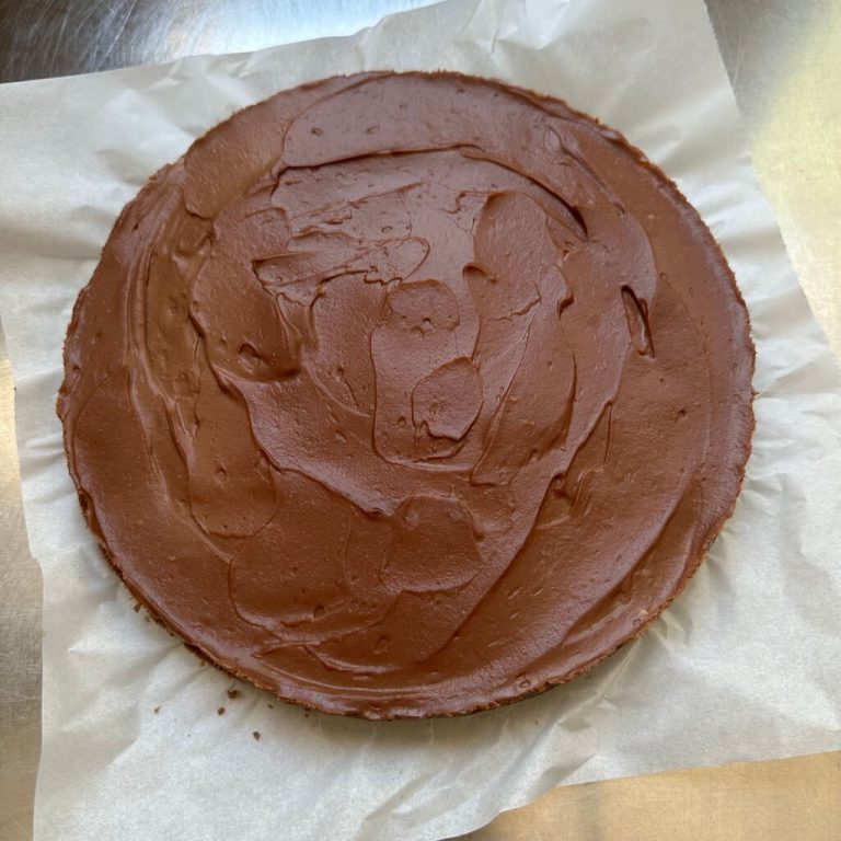 Crostata Sacher senza cottura step9
