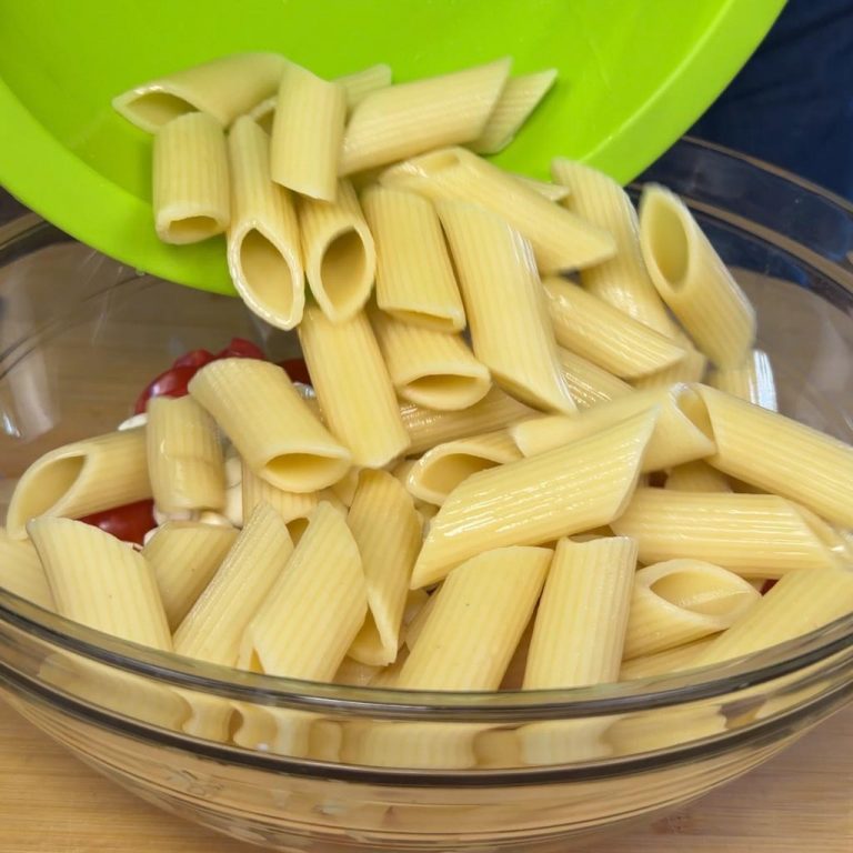 Pasta alla crudaiola step3