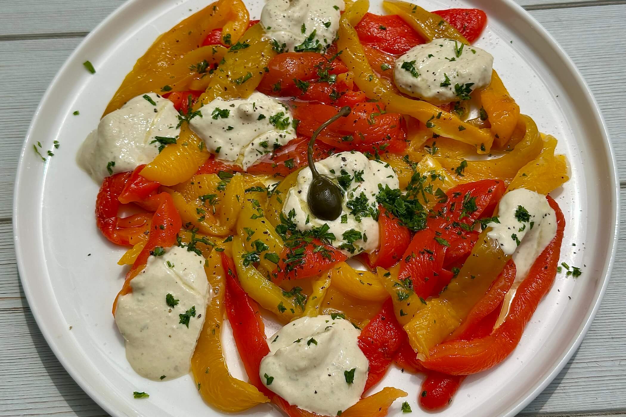 Peperoni tonnati: la versione senza carne del classico vitello tonnato!