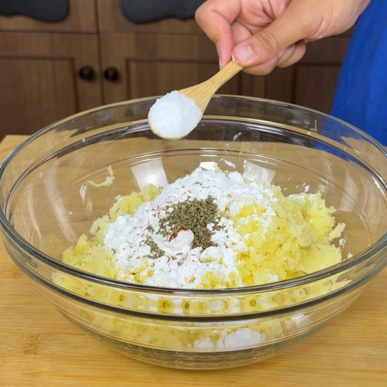 Panini di patate ripieni step1
