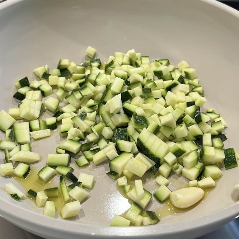 Farfalle zucchine e prosciutto step1