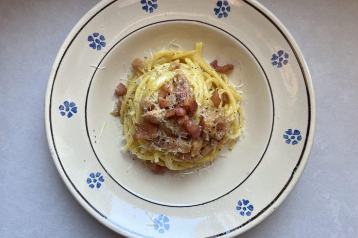Spaghetti zafferano e guanciale