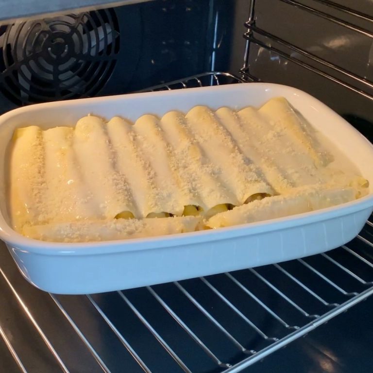 Cannelloni arrotolati alla boscaiola step6