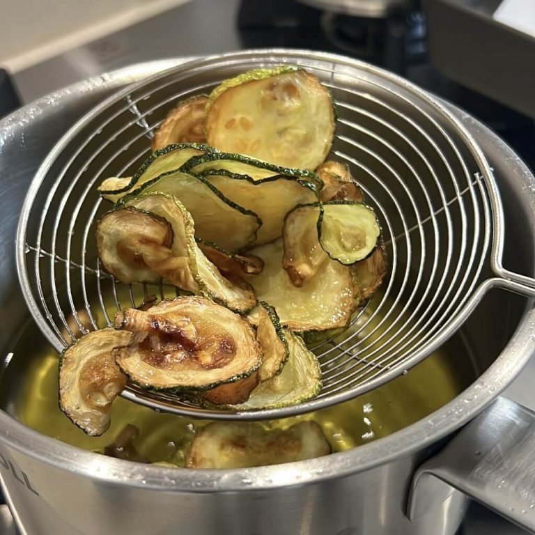 Pasta con le zucchine fritte step2